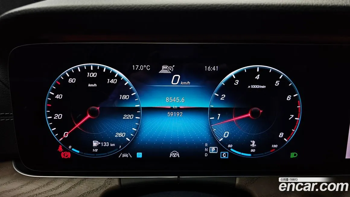 Mercedes-Benz E-Class 2021 из KR, фото 3