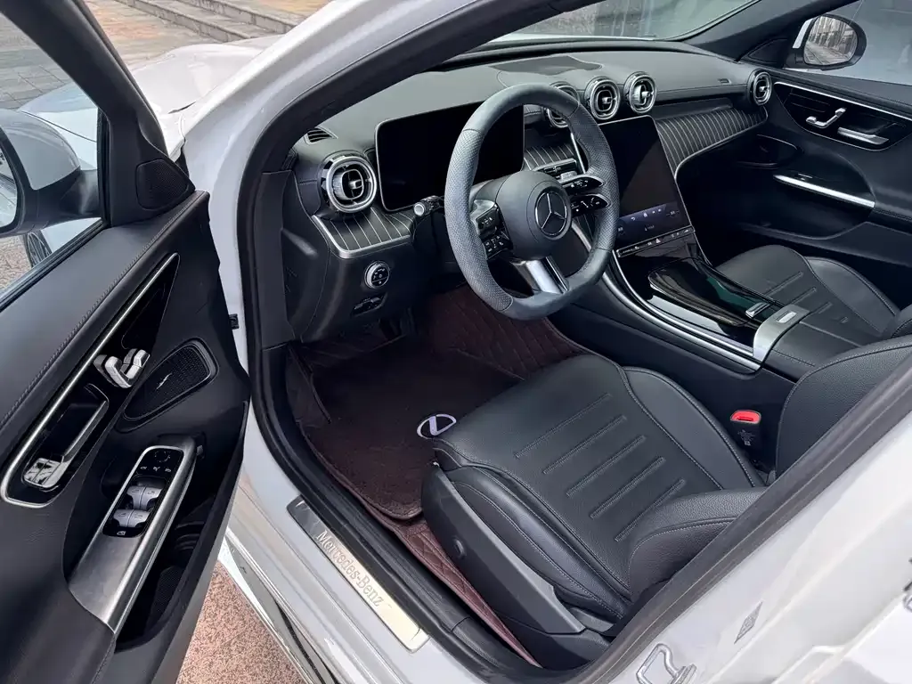 Mercedes-Benz C-Class 2024 из CN, фото 4