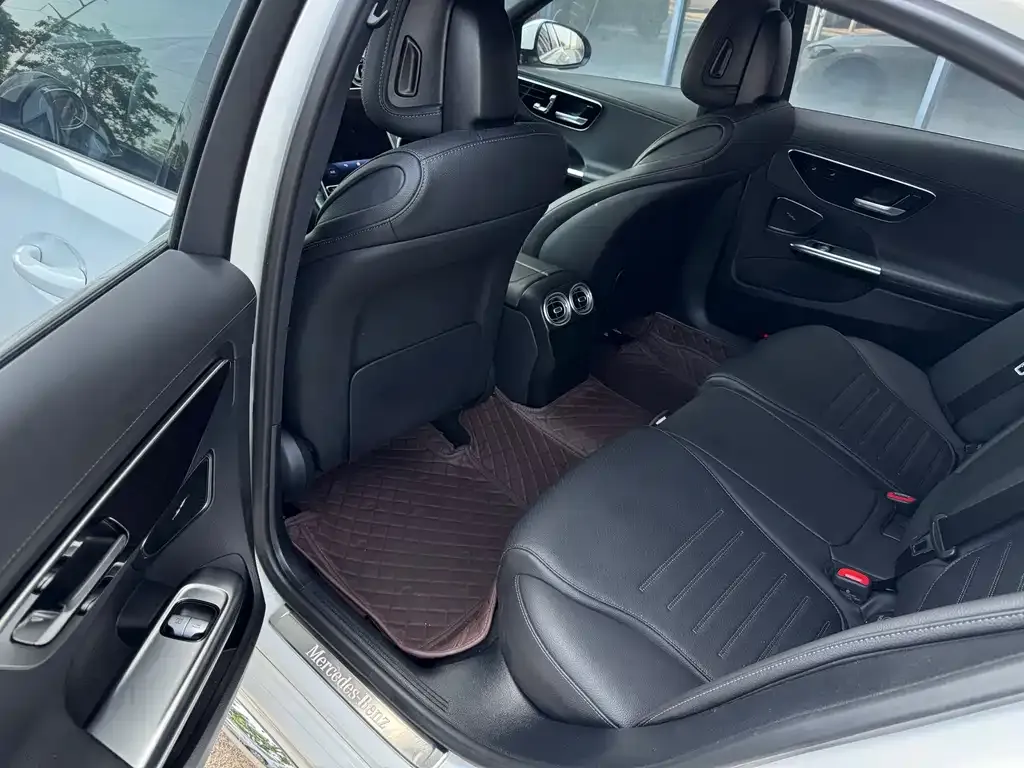Mercedes-Benz C-Class 2024 из CN, фото 3