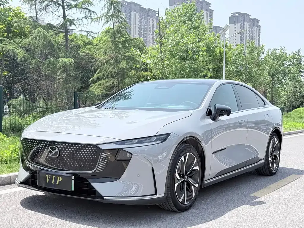 Mazda EZ-6