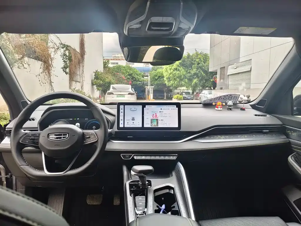 Geely Xingrui 2023 из CN, фото 2