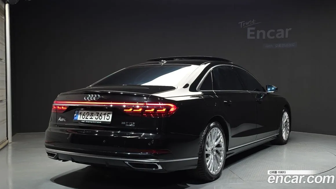 Audi A8 2021 из KR, фото 2