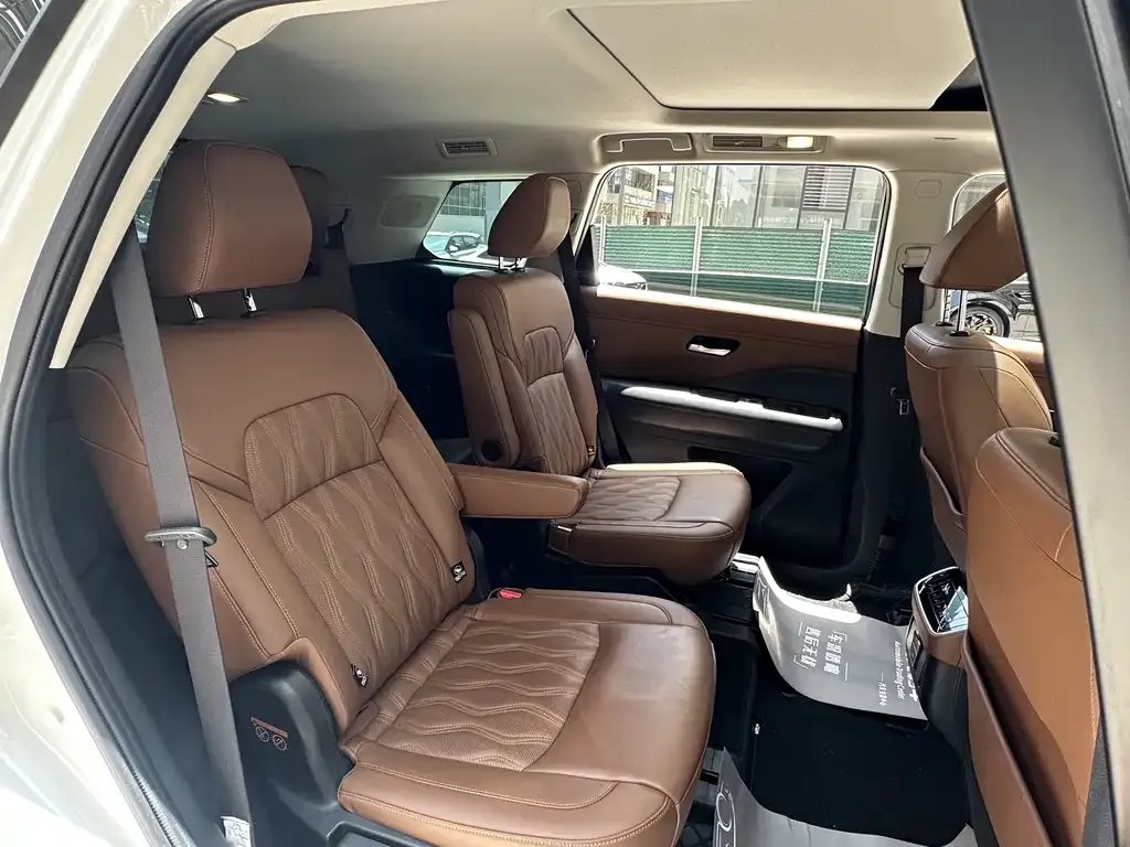 Nissan Teramont 2024 из CN, фото 8