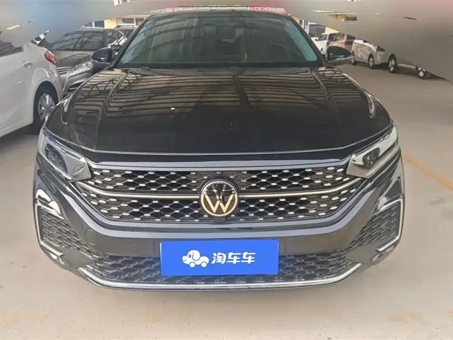 Volkswagen Passat — фото 8