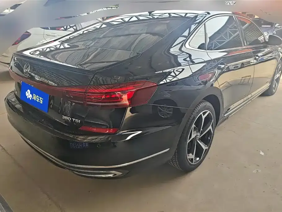 Volkswagen Passat — фото 6