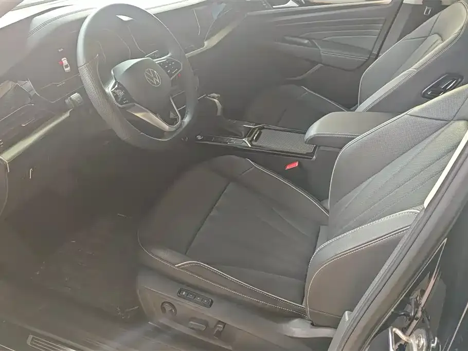 Volkswagen Passat — фото 4