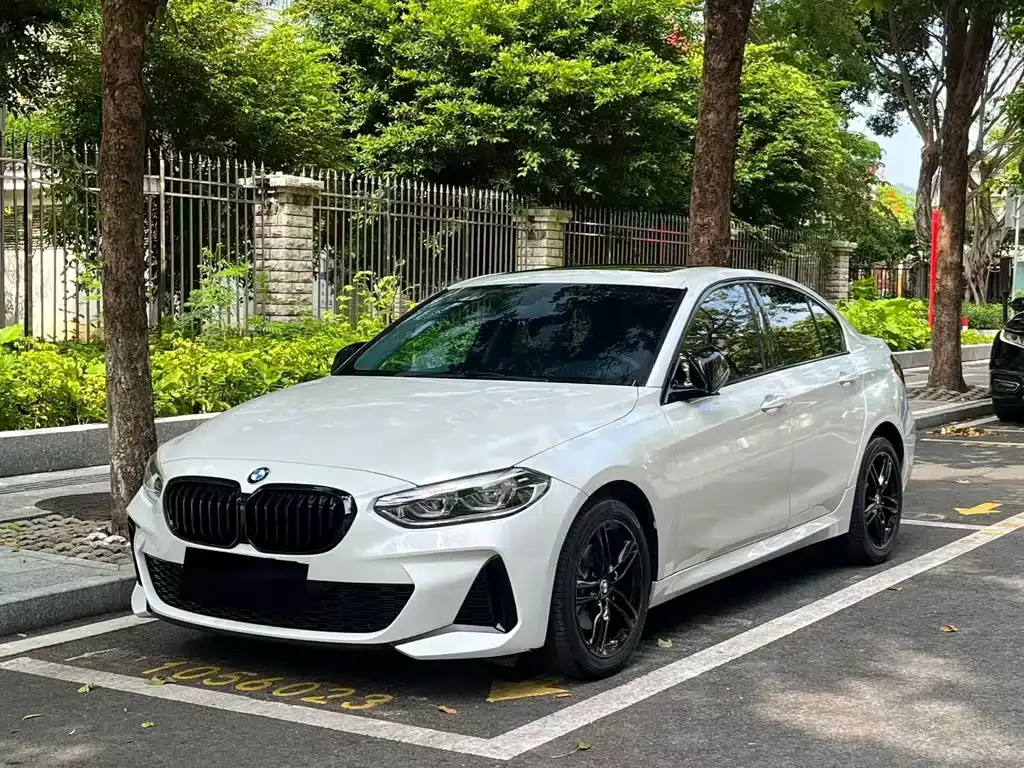 BMW 1 Series — фото 1