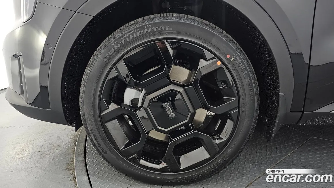 Kia Sorento — фото 8