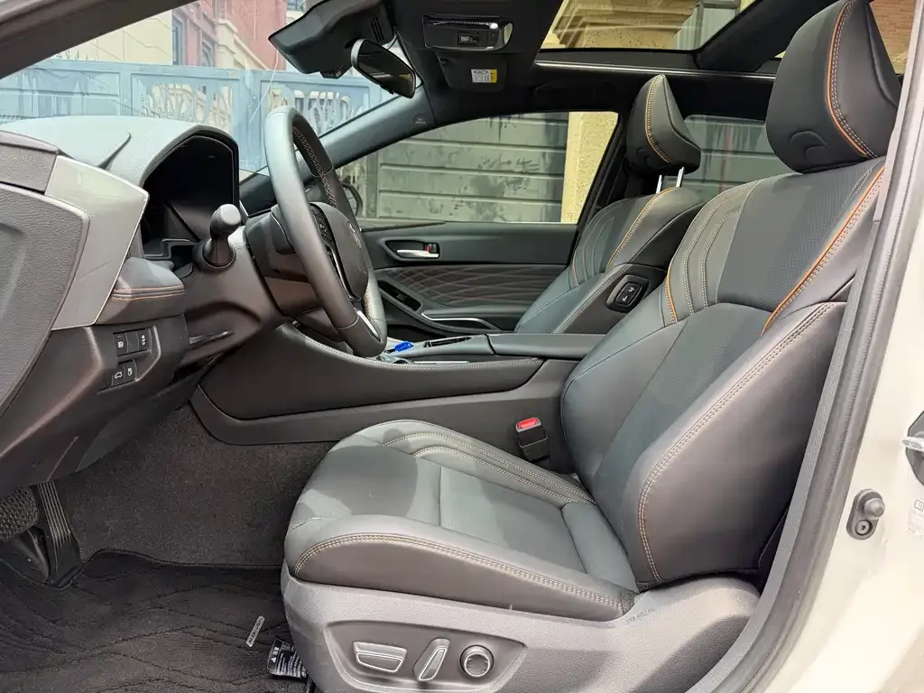 Toyota Avalon 2025 из CN, фото 3