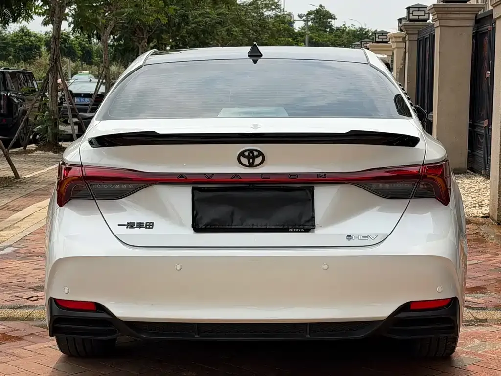 Toyota Avalon 2025 из CN, фото 5