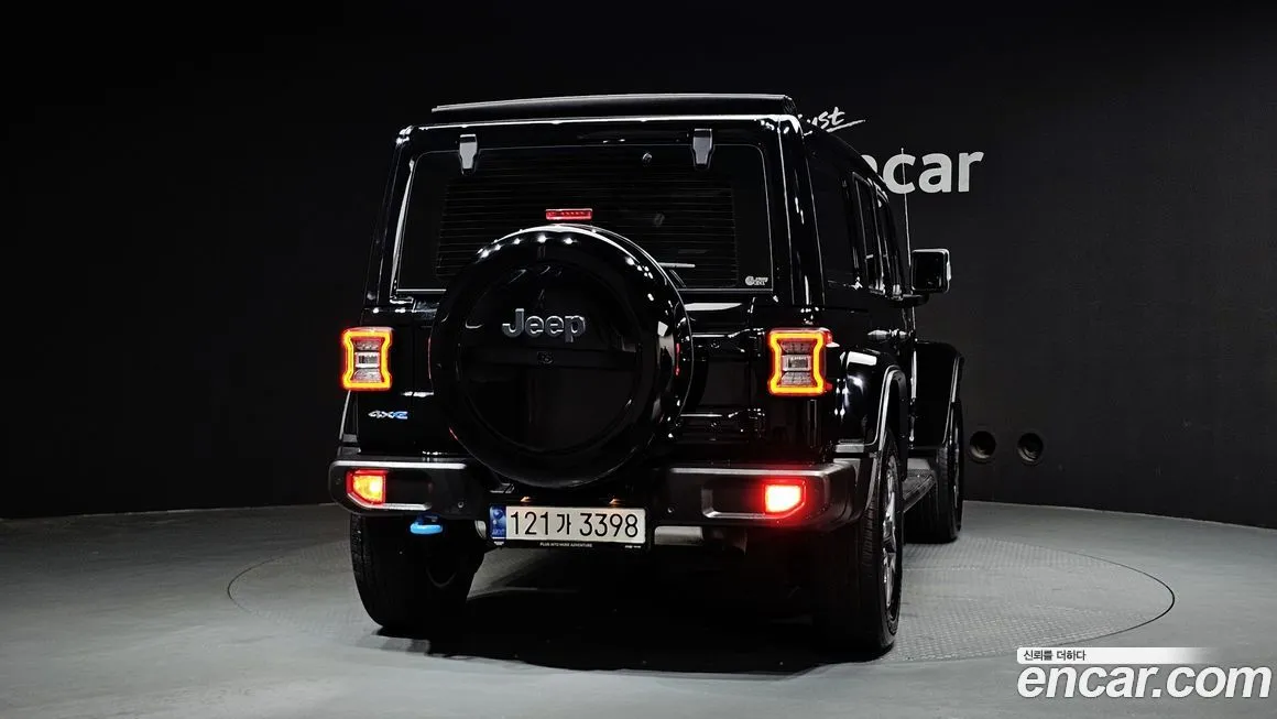 Jeep Wrangler 2022 из KR, фото 4
