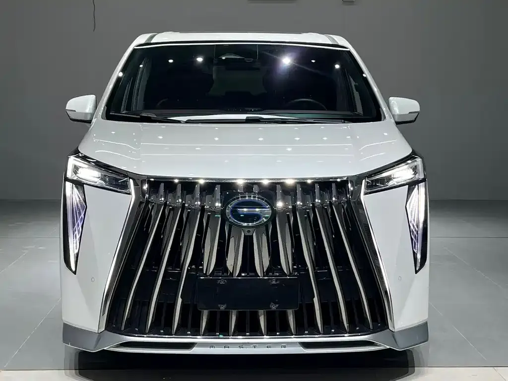 GAC Motor Trumpchi M8 — фото 2
