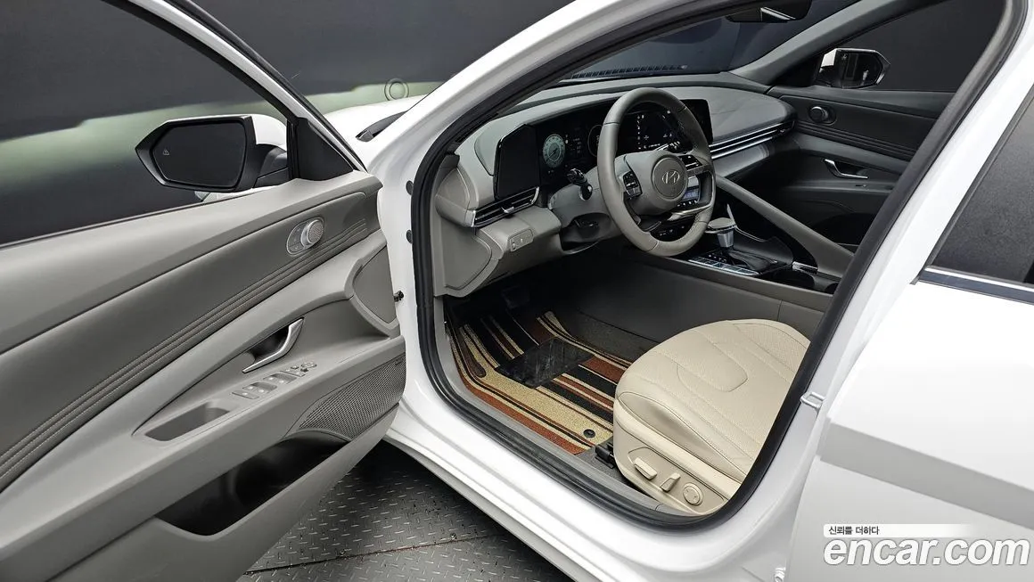 Hyundai AVANTE — фото 9