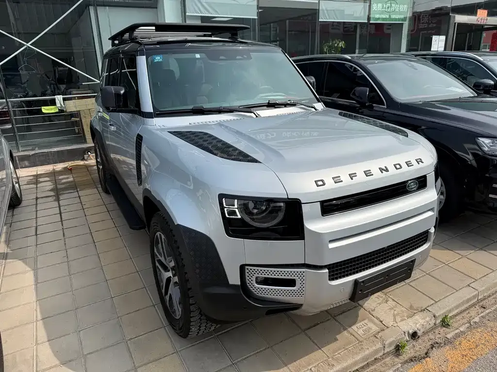 Land Rover Defender — фото 7