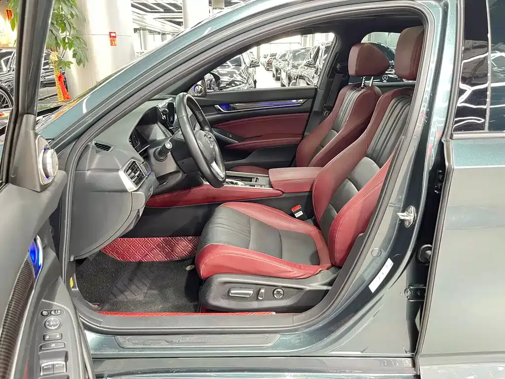 Honda Inspire 2022 из CN, фото 9