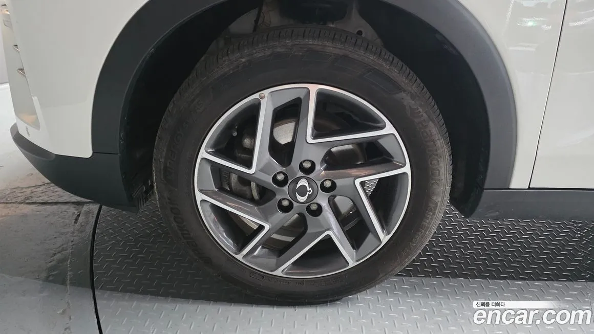 KG Mobility (Ssangyong) TIBOLI 2024 из KR, фото 4