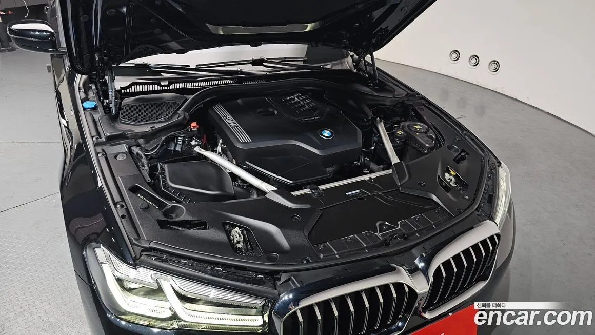 BMW 5-Series 2022 из KR, фото 7