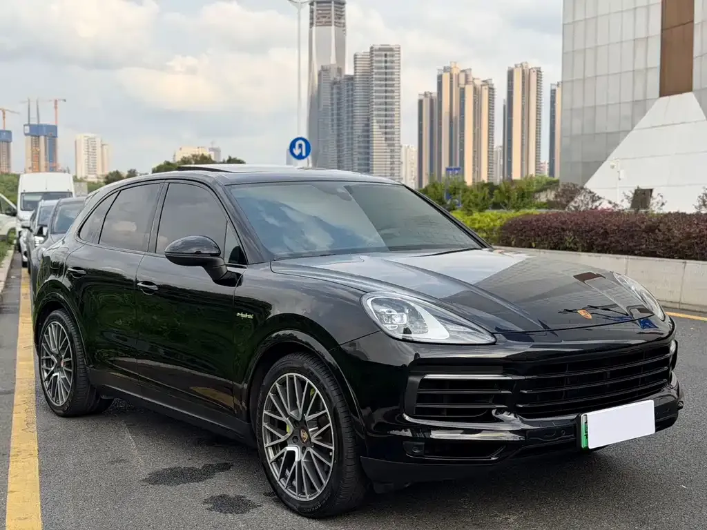 Porsche Cayenne Hybrid 2022 из CN, фото 4