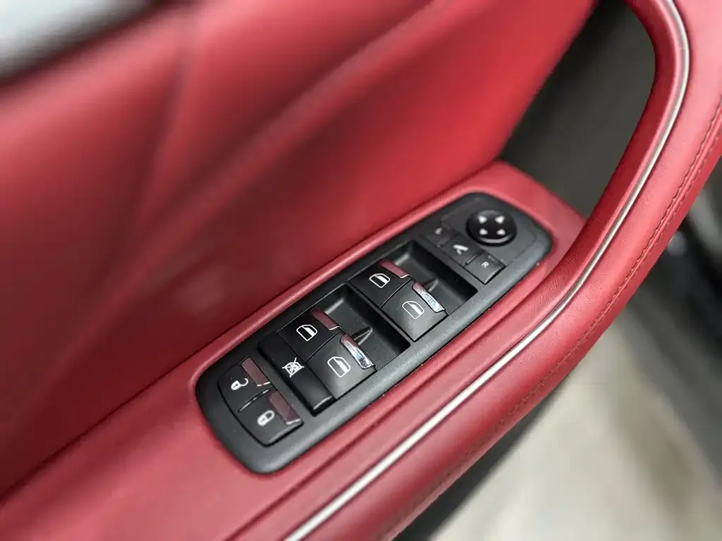 Maserati Levante 2022 из CN, фото 3