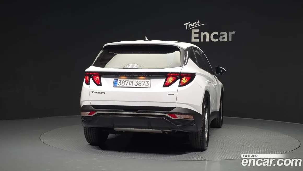 Hyundai Tucson 2023 из KR, фото 2