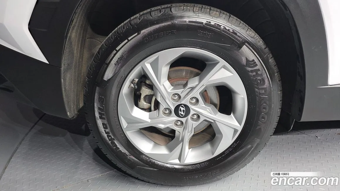 Hyundai Tucson 2023 из KR, фото 8
