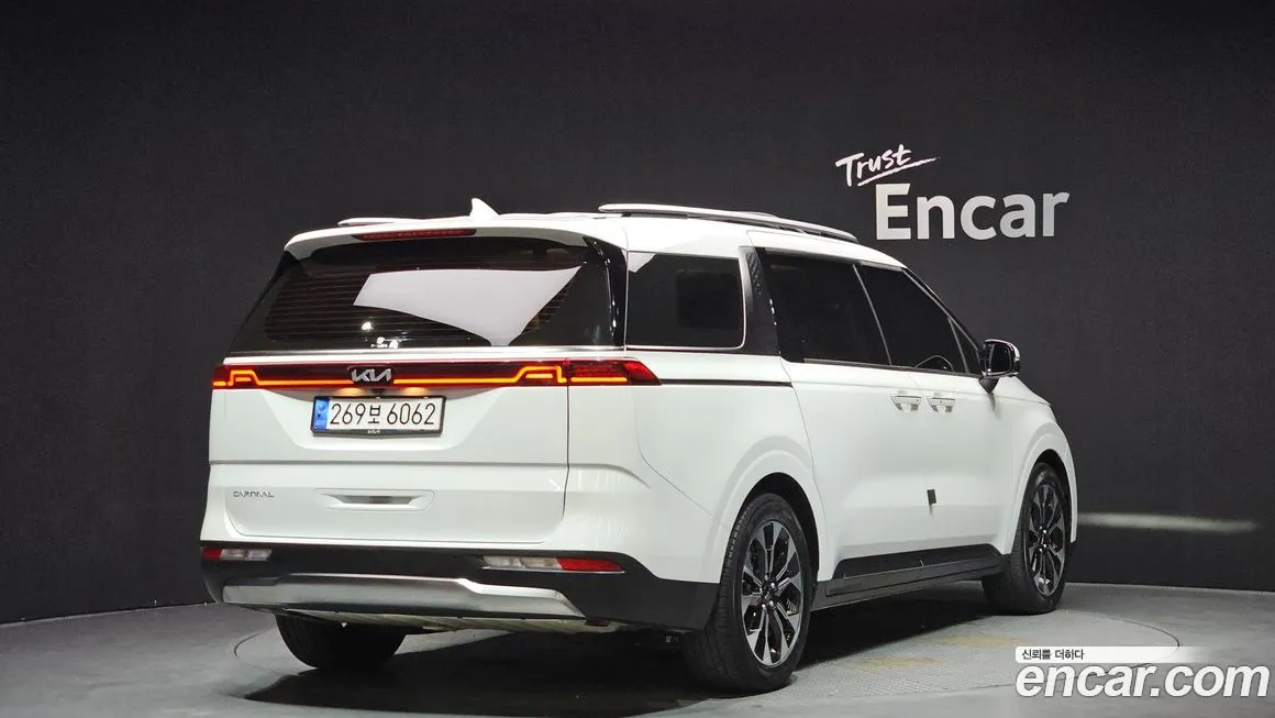 Kia Carnival 2023 из KR, фото 10