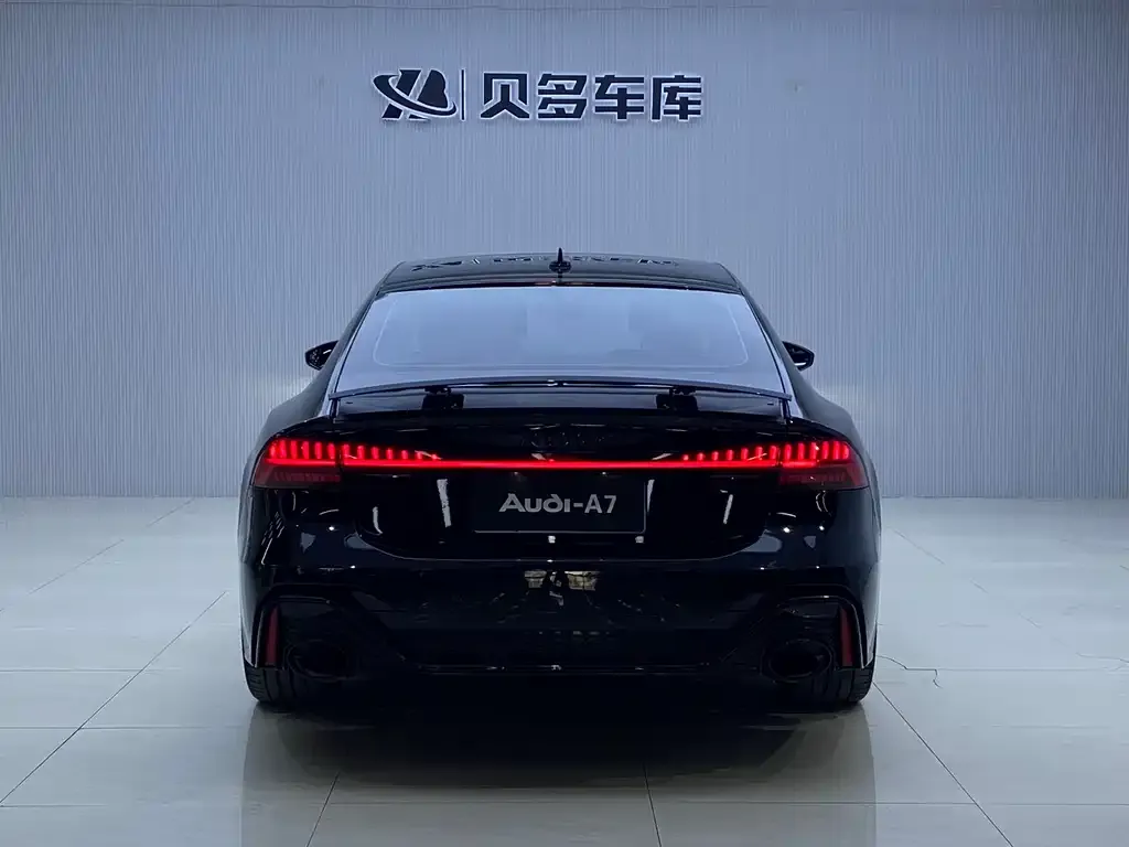 Audi A7 2024 из CN, фото 2