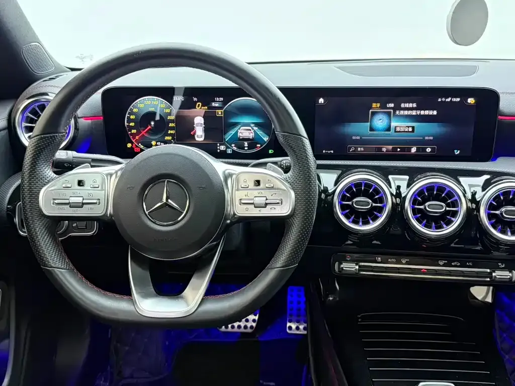 Mercedes-Benz CLA (Import) — фото 9