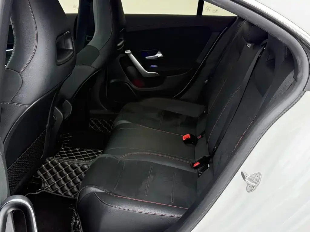 Mercedes-Benz CLA (Import) — фото 10