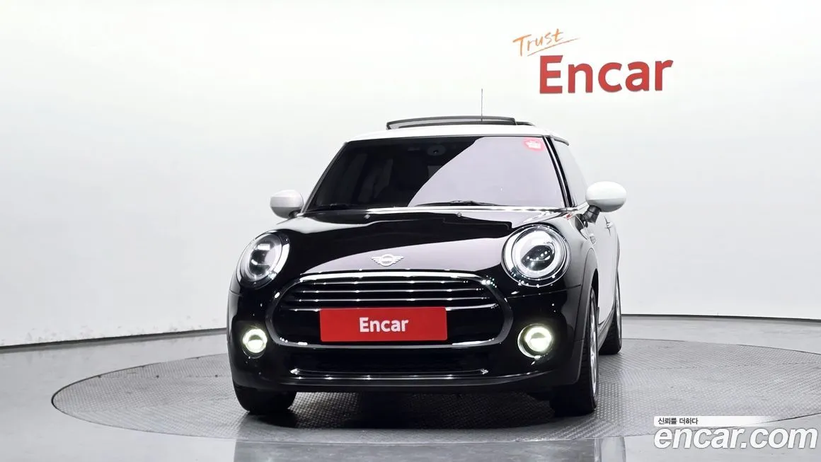 Mini Cooper 2021 из KR, фото 2