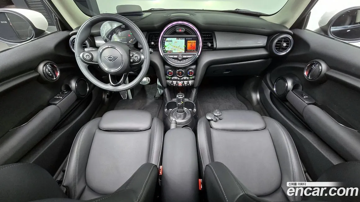 Mini Cooper 2021 из KR, фото 8