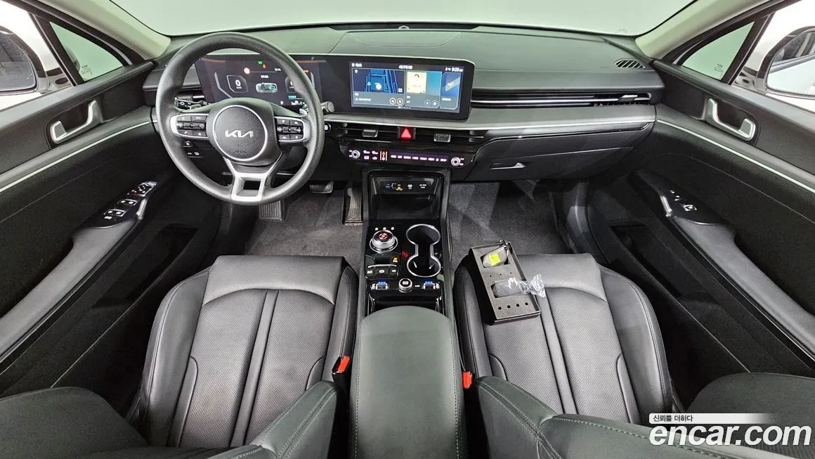 Kia K5 2024 из KR, фото 2