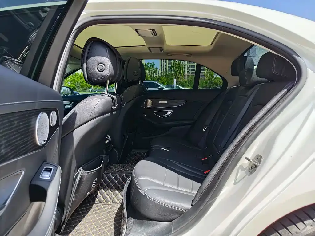 Mercedes-Benz C-Class 2021 из CN, фото 2