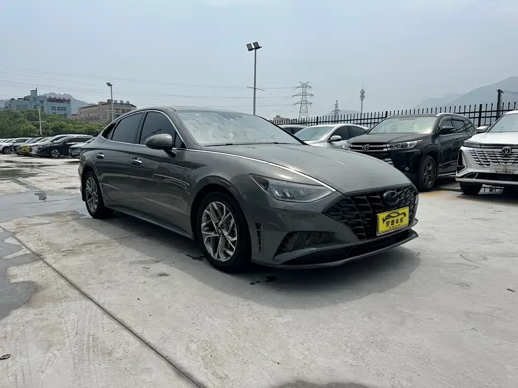 Hyundai Sonata — фото 3