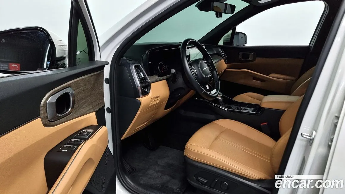 Kia Sorento — фото 9