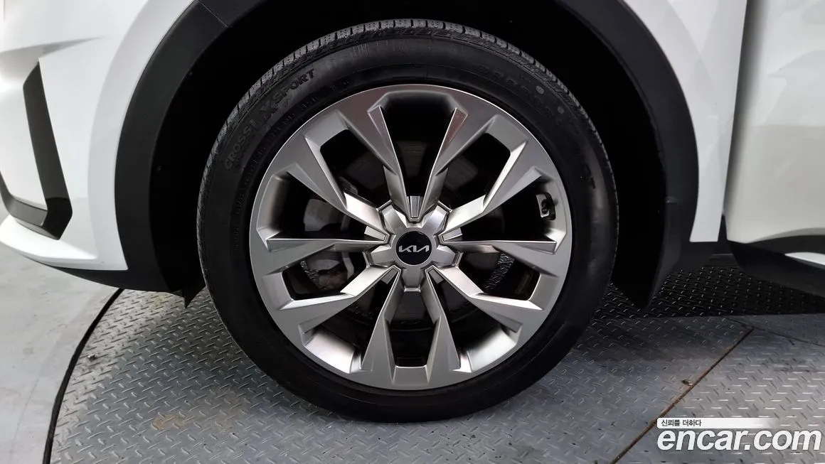 Kia Sorento — фото 5