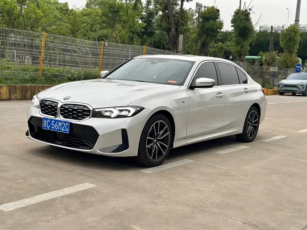 BMW 3 Series — фото 1