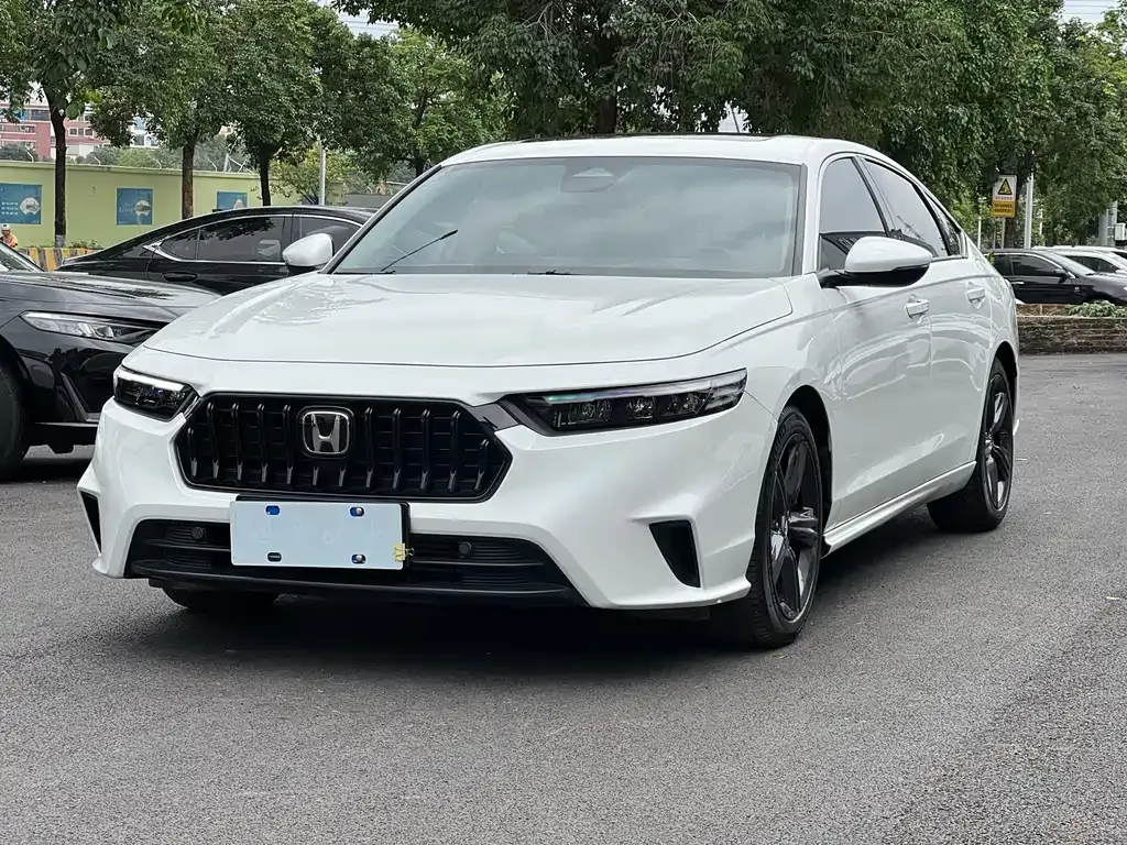 Honda Inspire — фото 6