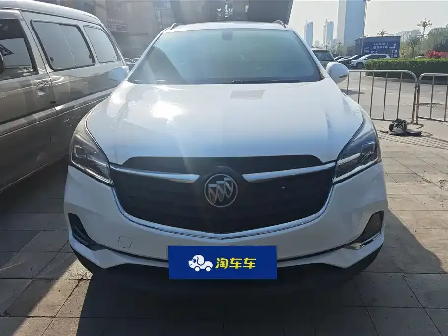 Buick Envision Plus — фото 7