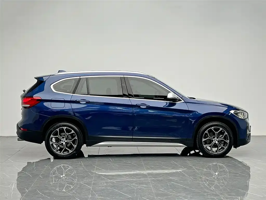 BMW X1 2021 из CN, фото 3