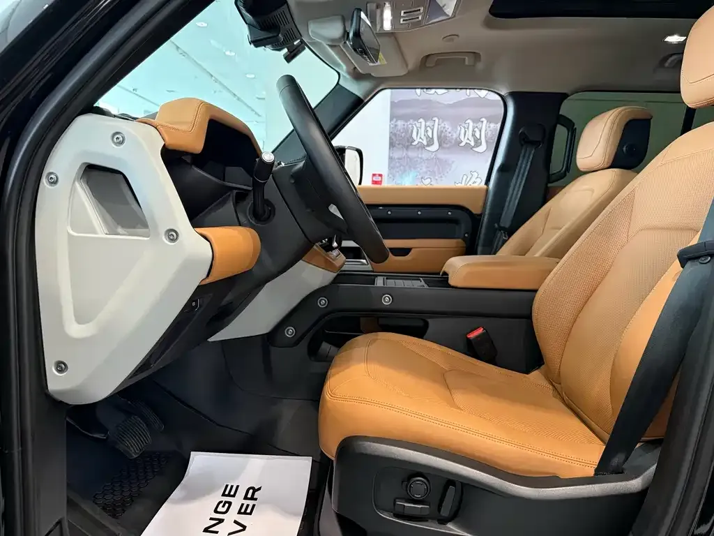 Land Rover Defender — фото 10