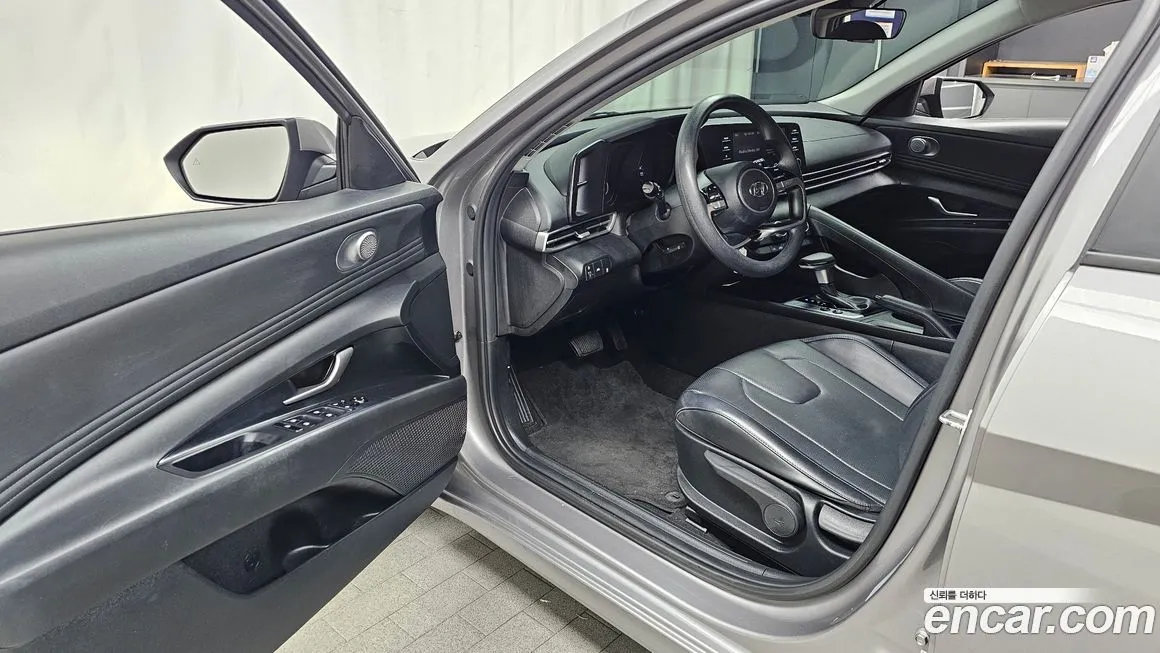 Hyundai AVANTE 2023 из KR, фото 8