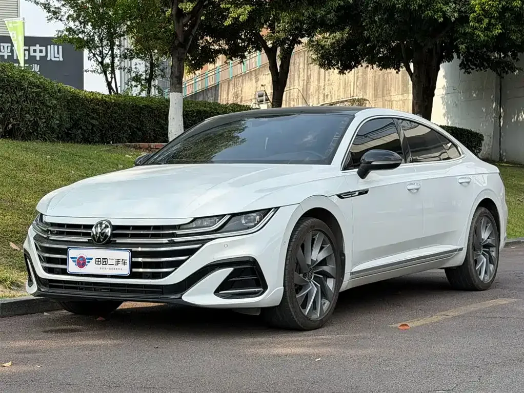 Volkswagen CC — фото 1