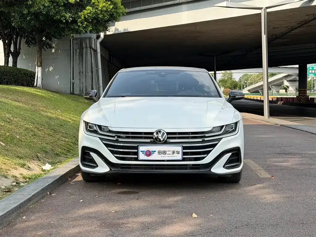 Volkswagen CC — фото 6