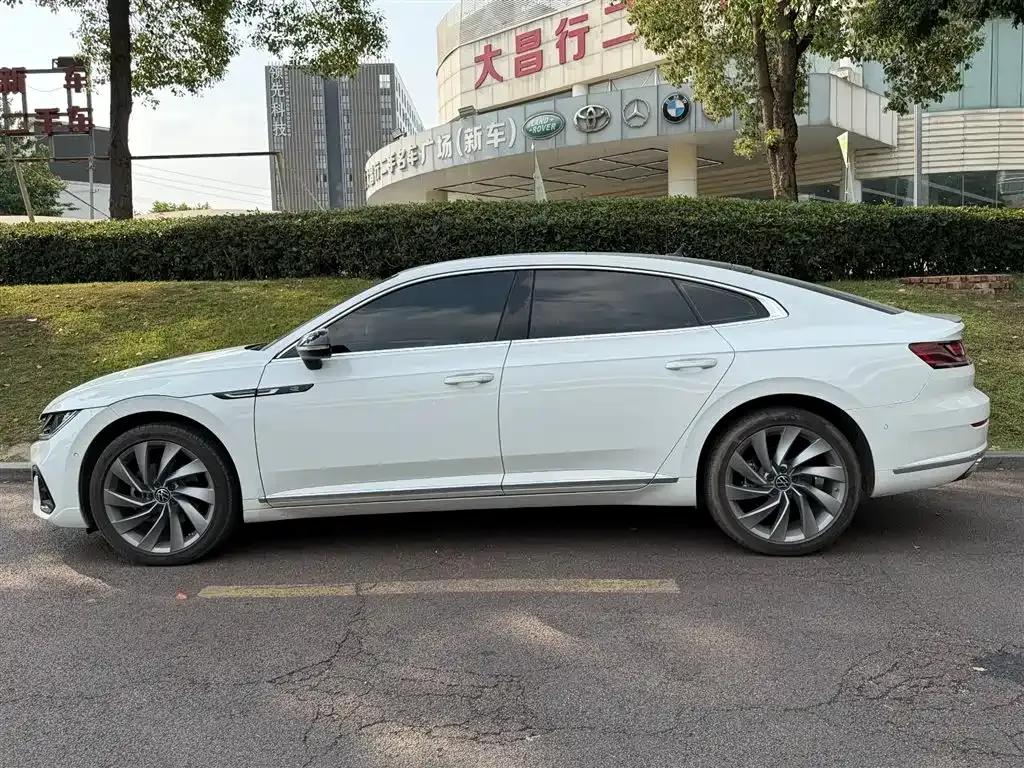 Volkswagen CC — фото 9