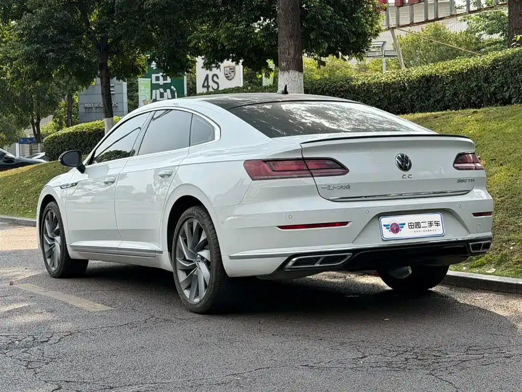 Volkswagen CC — фото 5