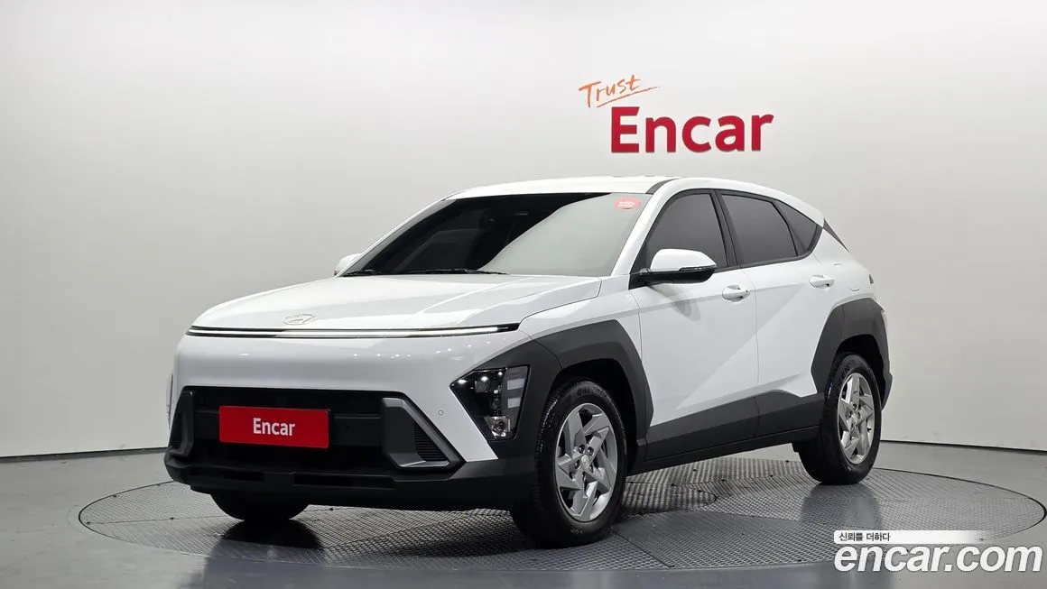 Hyundai Kona — фото 1