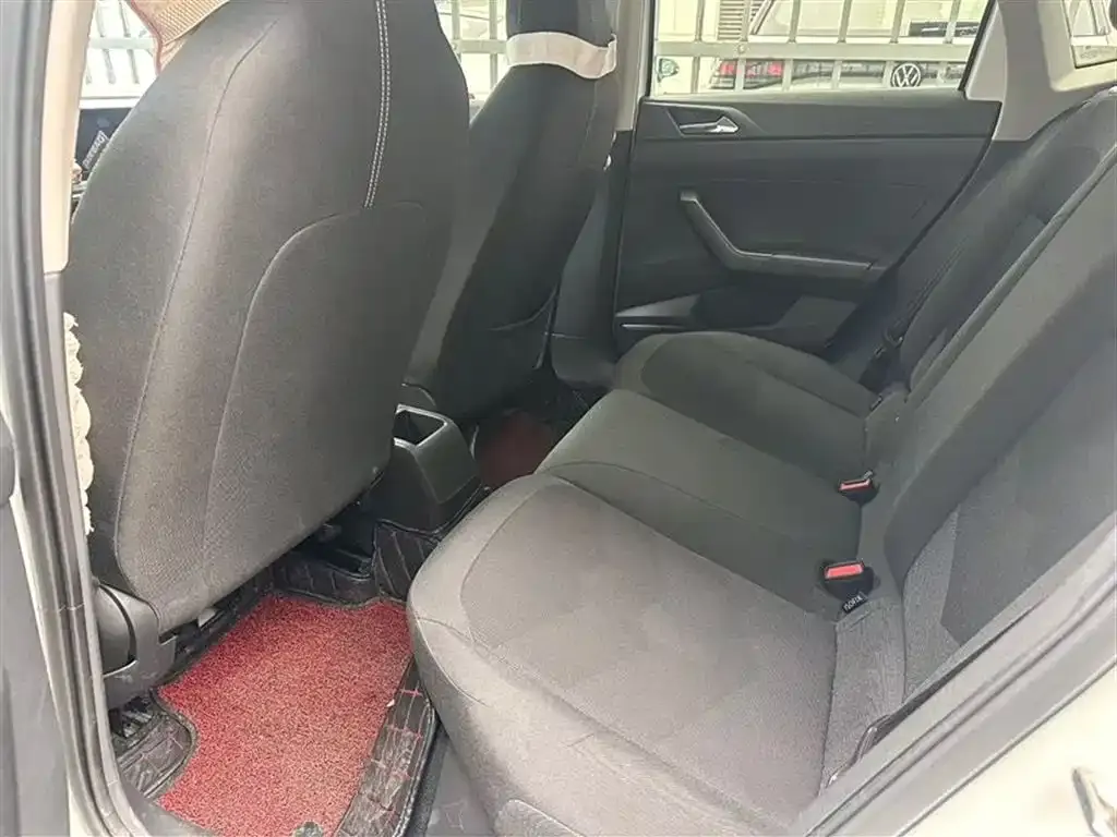 Volkswagen Polo 2023 из CN, фото 3