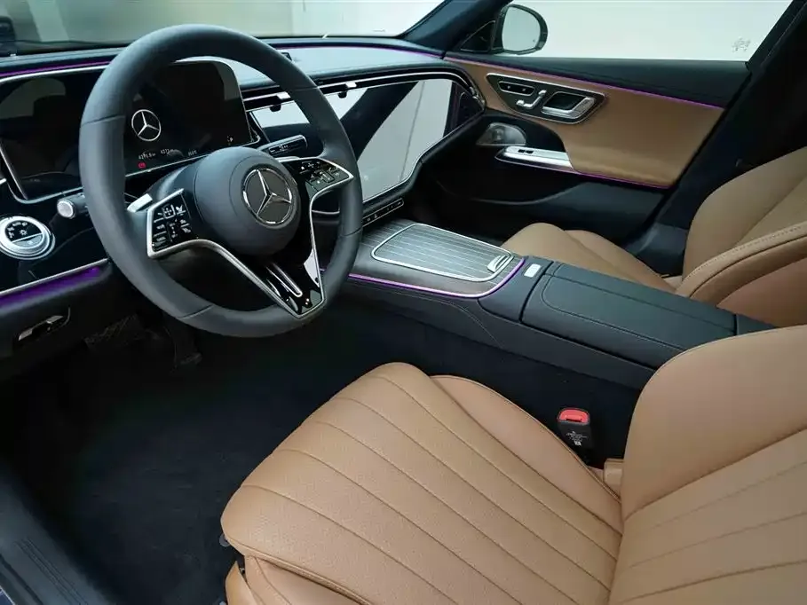 Mercedes-Benz E-Class — фото 10