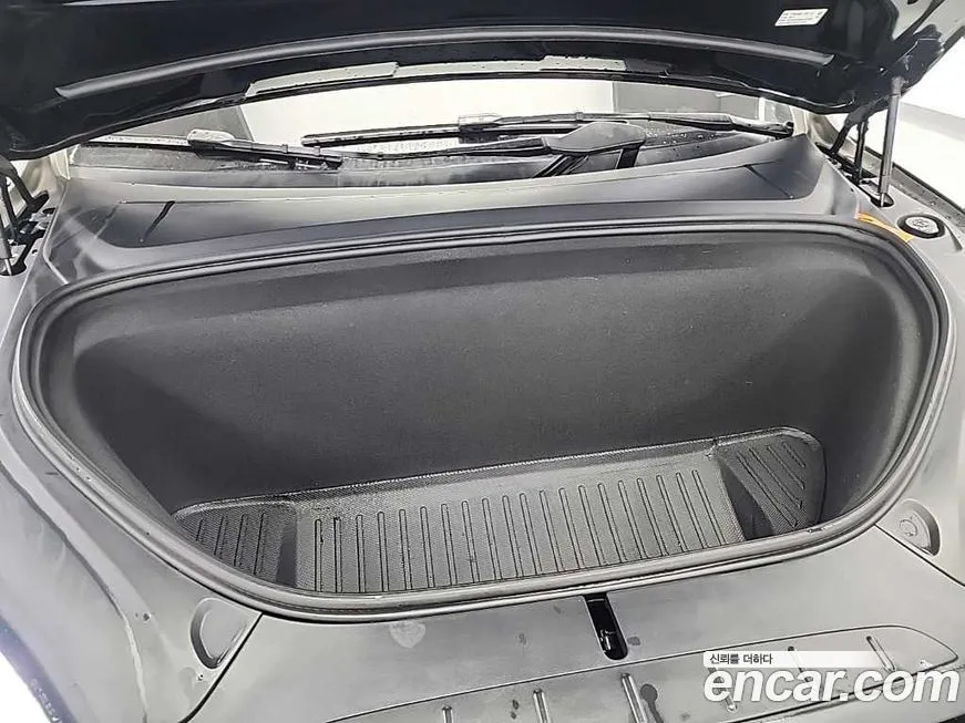 Tesla Model X 2023 из KR, фото 10
